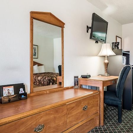Americas Best Value Inn פריז מראה חיצוני תמונה