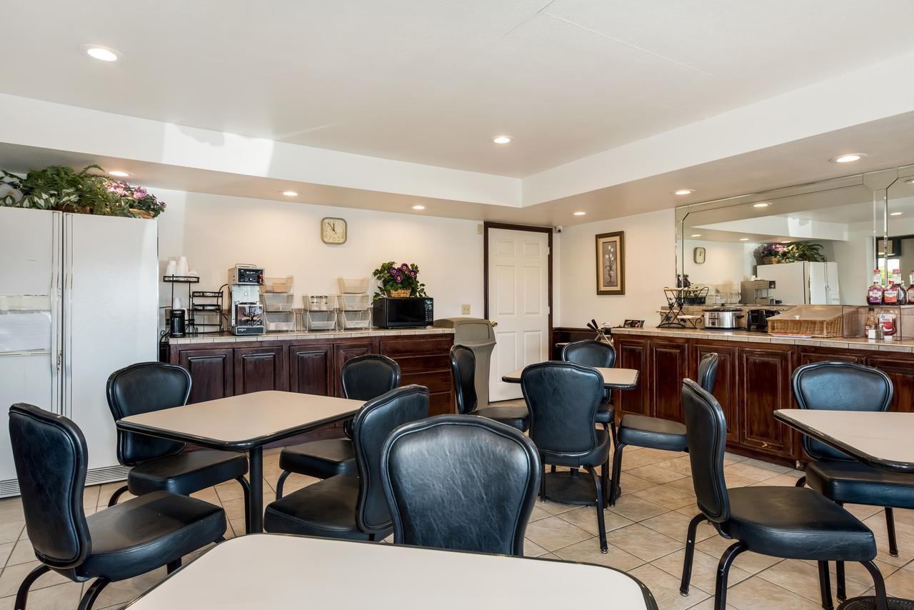 Americas Best Value Inn פריז מראה חיצוני תמונה